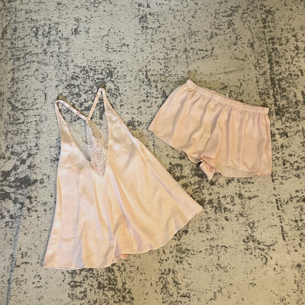 Flore Nikrooz Pajama Top and Bottom